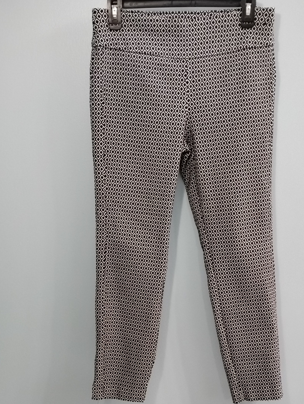 NWOT 7th Avenue Design Studio Black & White Geometric Pants Size Medium